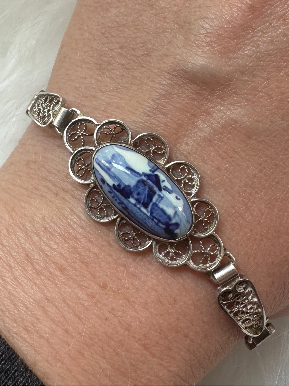 DELFT 835 Silver Vintage Dutch Ceramic Old Windmill Filigree Bracelet